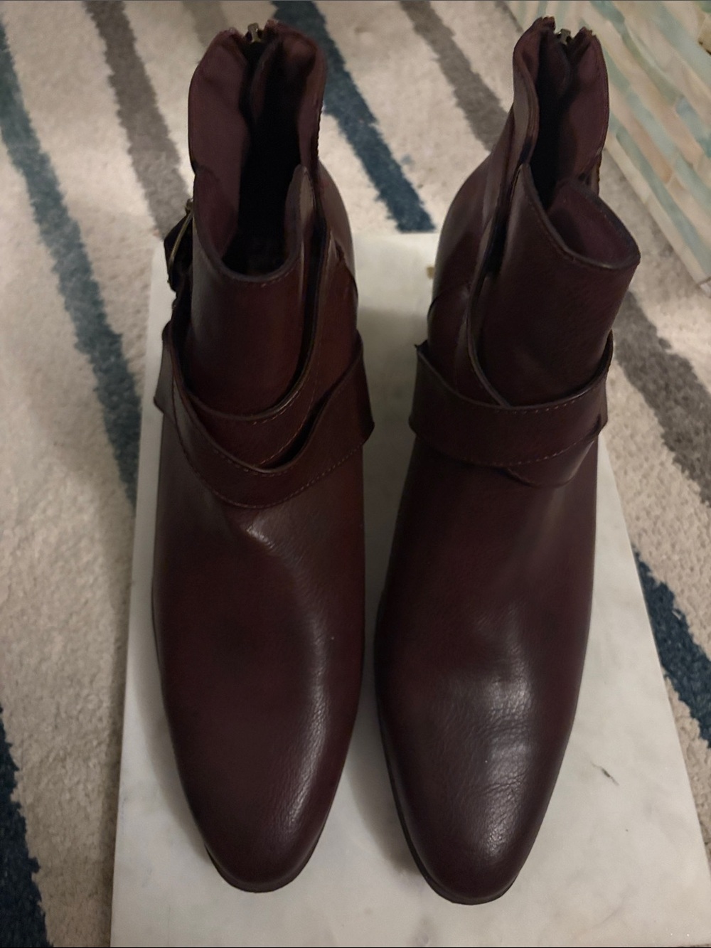 FRYE AND CO. Women's Burgundy Leather Pointed Ankle Boots with Wrap Strap